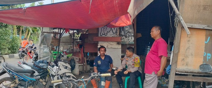 Bhabinkamtibmas Kebon Kosong Gencarkan Sambang, Antisipasi Premanisme yang Meresahkan Warga